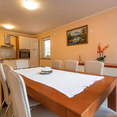 Beautiful In W/ Outdoor Swimming Pool, Sauna And 2 Bedrooms Lejlighed Portorož